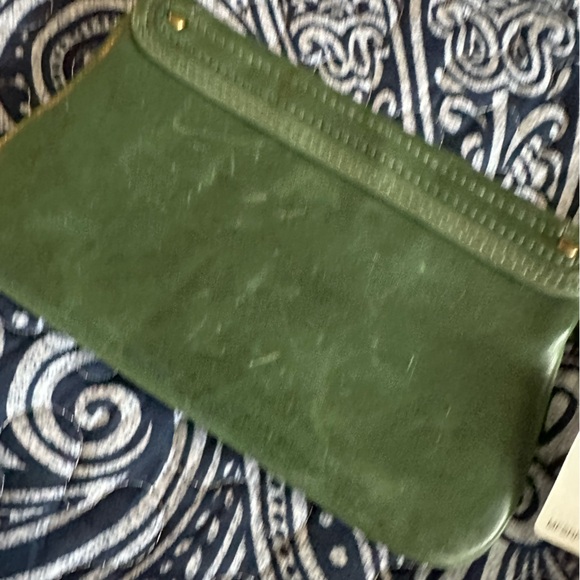 Vintage coach army green color wristlet. - Picture 9 of 13